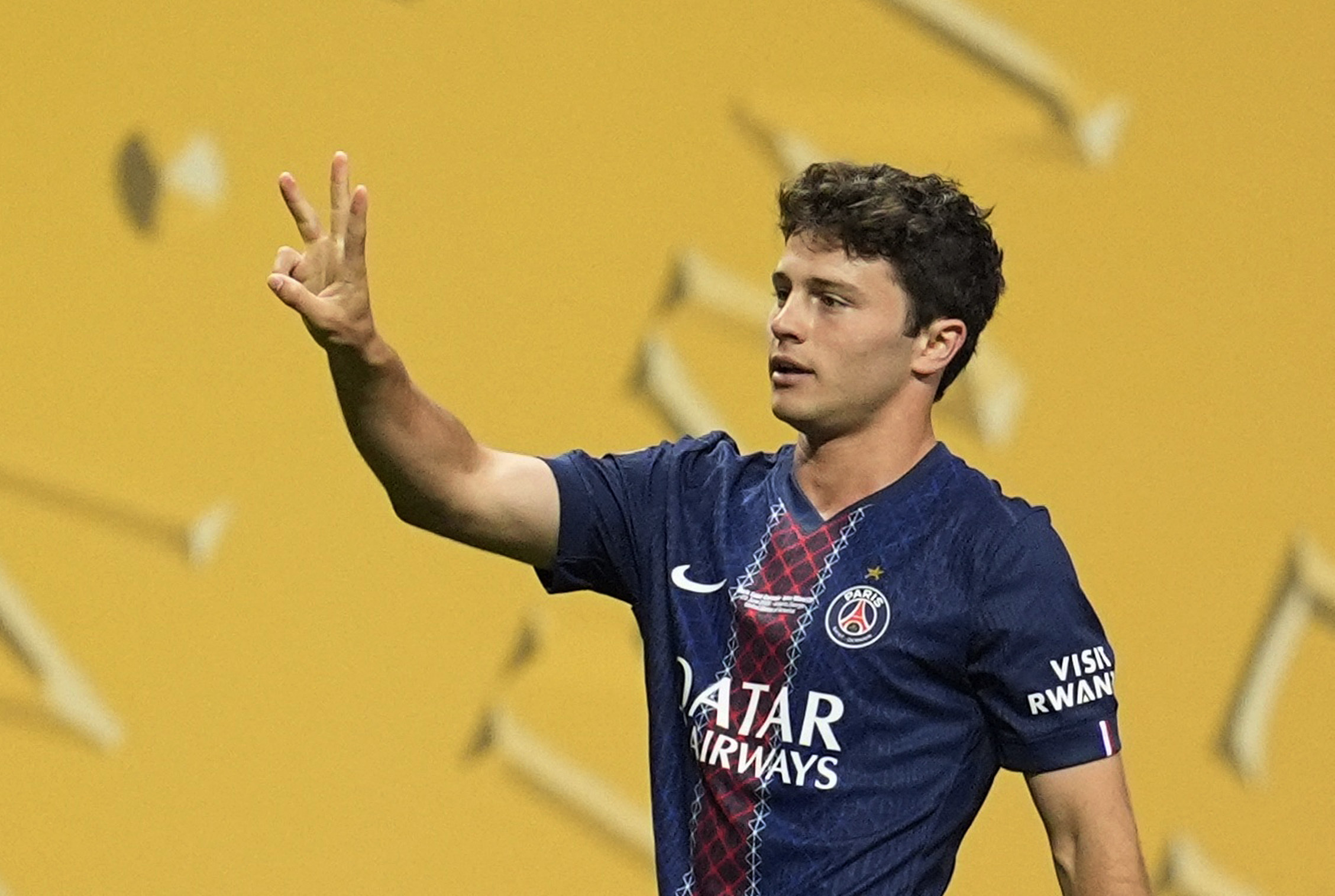 Neves