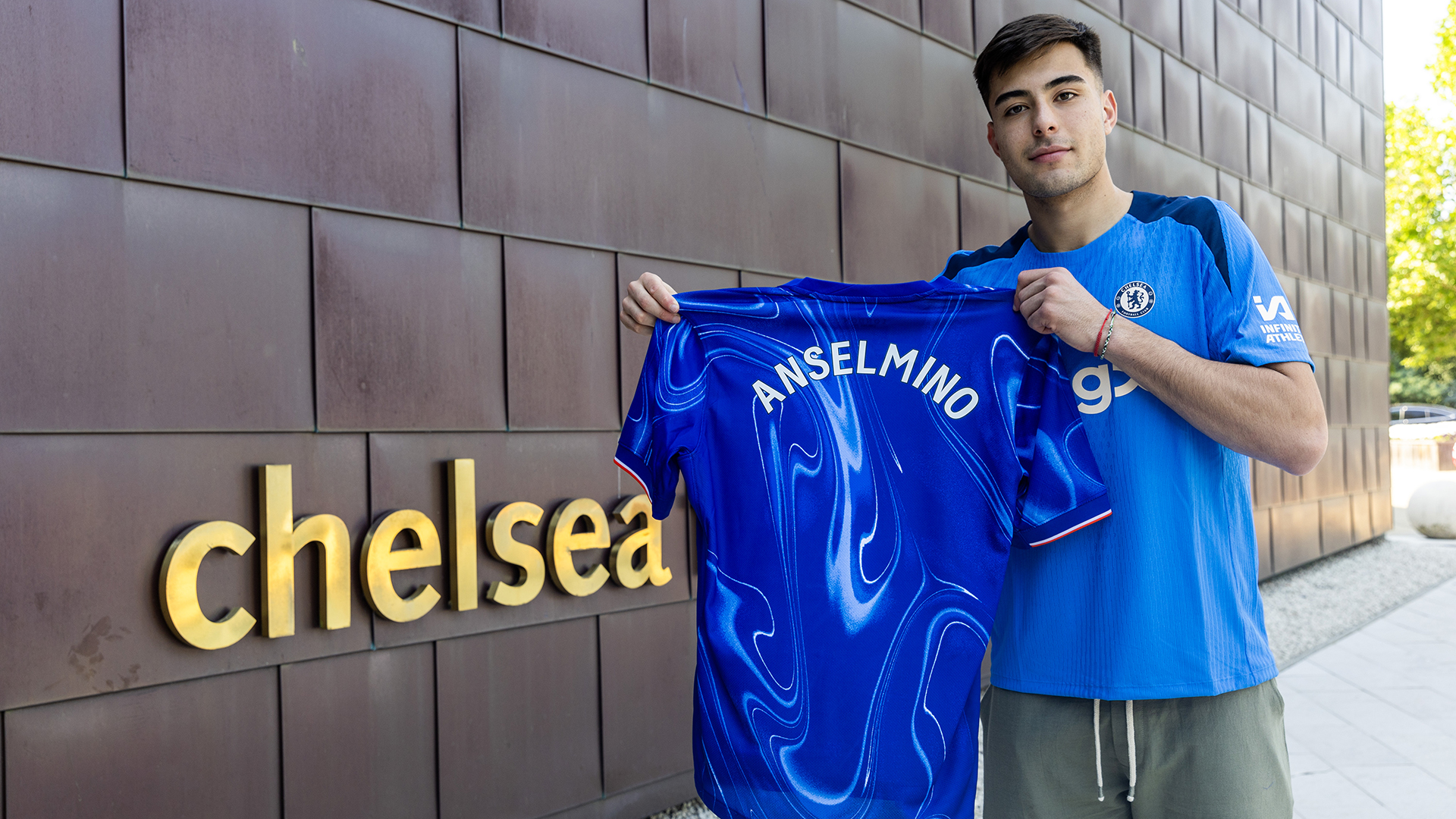 COBHAM, ENGLAND - AUGUST 8: Chelsea Unveil New Signing Aaron Anselmino at Chelsea Training Ground on August 8, 2024 in Cobham, England. (Photo by Chris Lee - Chelsea FC/Chelsea FC via Getty Images)