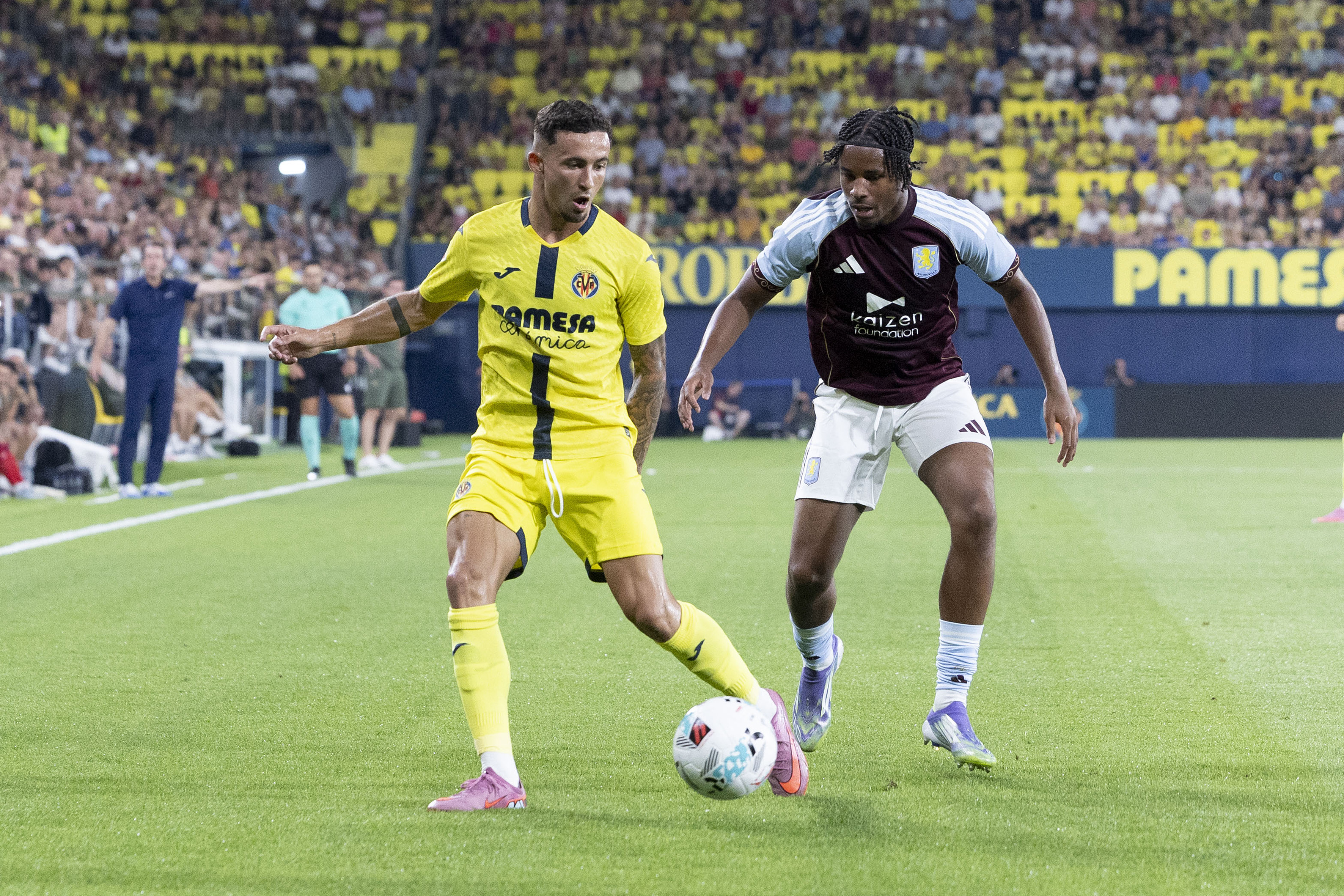 10/08/2025 Partido Trofeo de la Cerámica Villarreal CF Aston Vila Yeremy Pino Tielemans
Villarreal Castellon)
Fotos Carme Ripollés