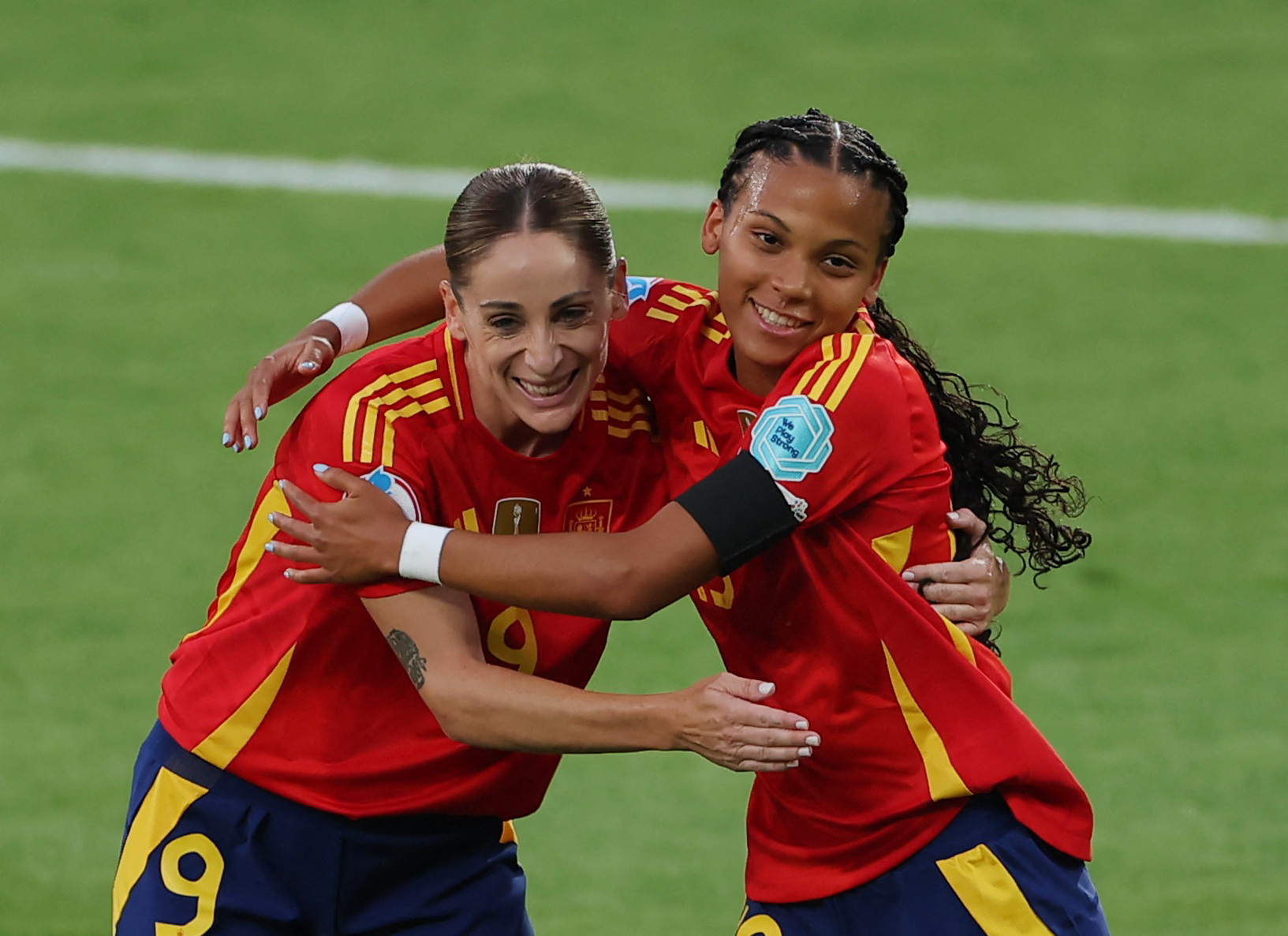 Soccer Football - UEFA Women's Euro 2025 - Group B - Spain v Portugal - Stadion Wankdorf, Bern, Switzerland - July 3, 2025 Spain's Vicky Lopez celebrates scoring their second goal with Esther Gonzalez REUTERS/Stephane Mahe