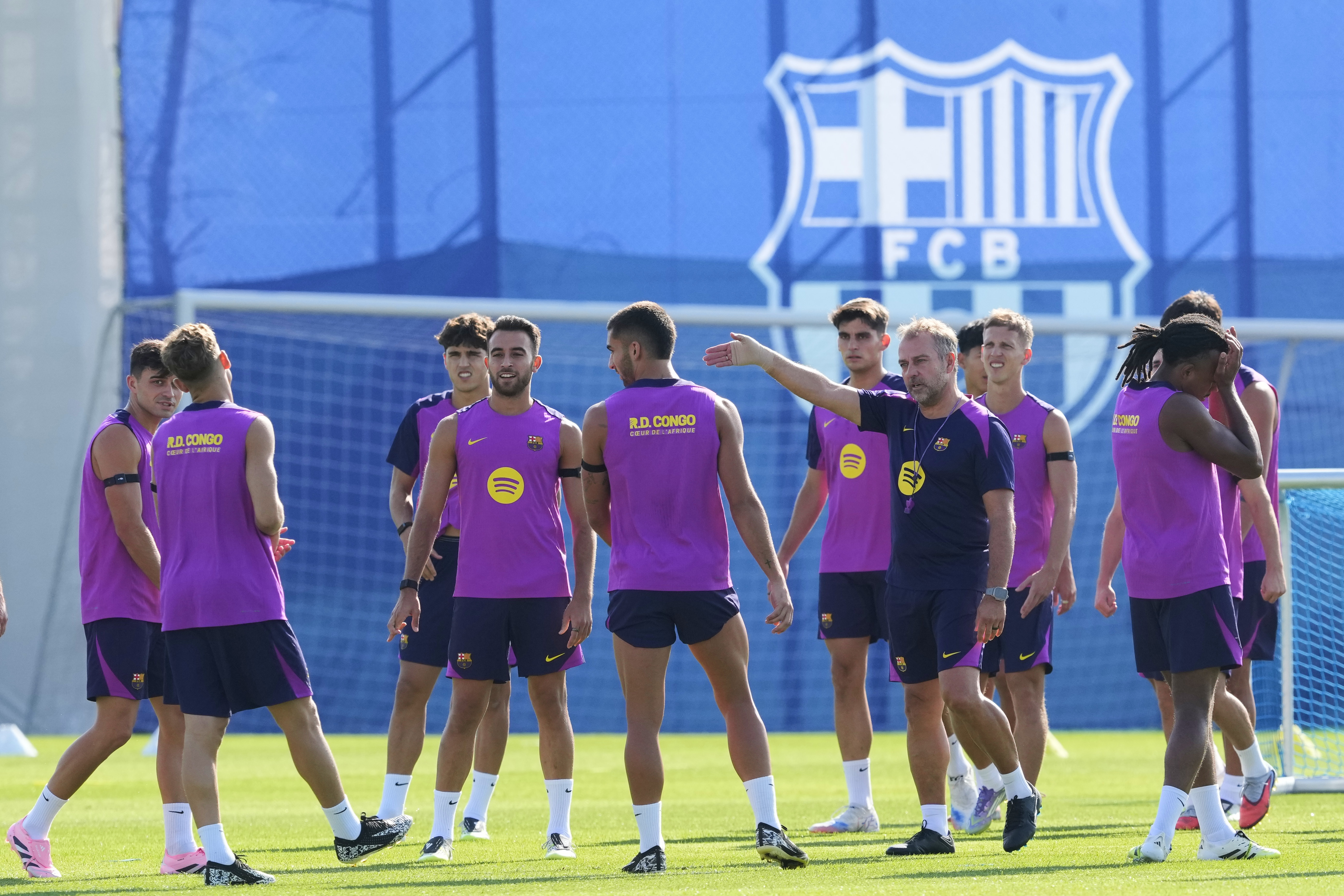 El FC Barcelona prepara su partido ante el Levante.