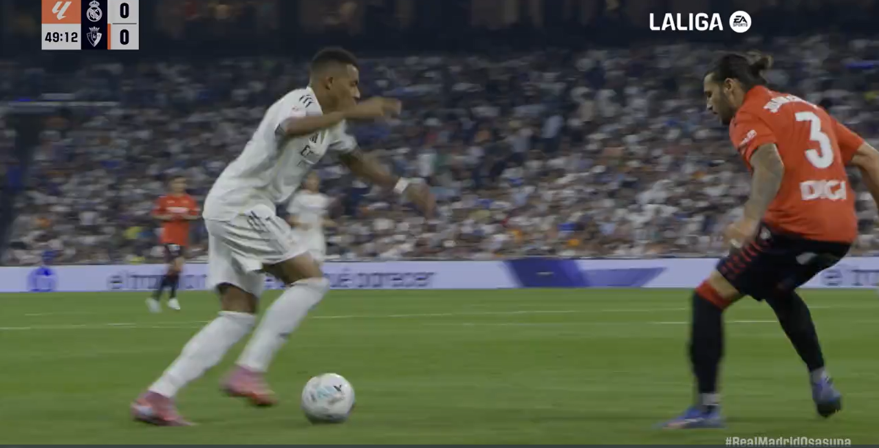 Él va ya en avión y el resto todavía en carro: la acción decisiva de Mbappé, más rápido que nunca