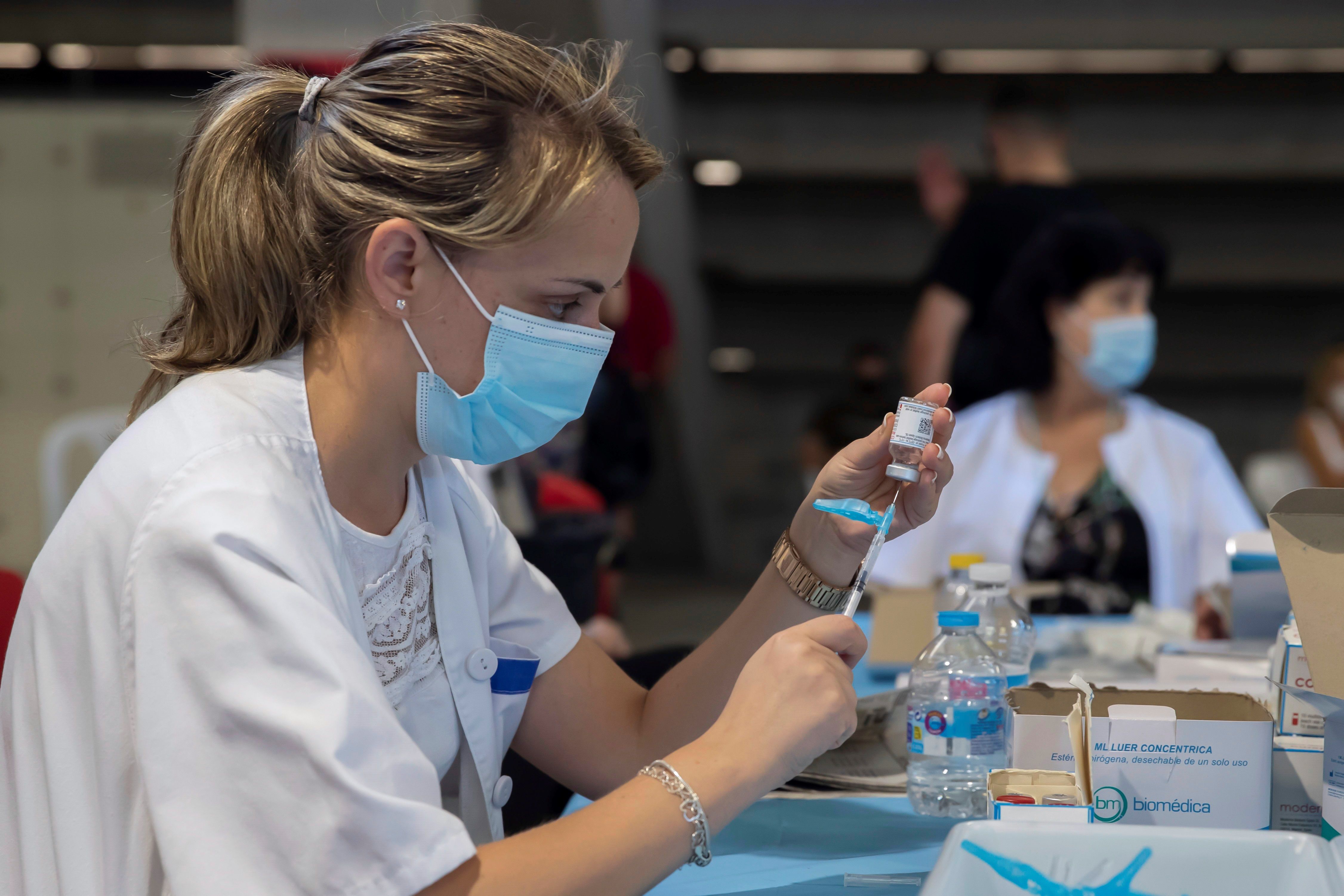 Covid 19 La Agencia Europea Del Medicamento Aprueba La Vacuna De