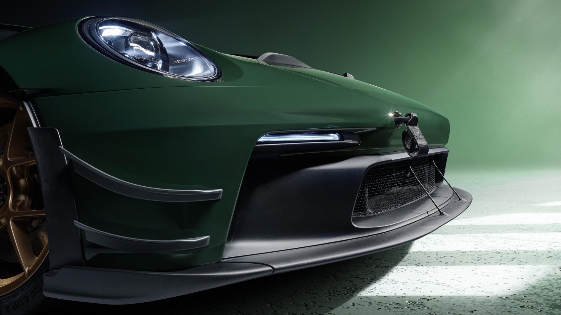 Porsche unveils radical new Manthey Kit for 911 GT3 RS