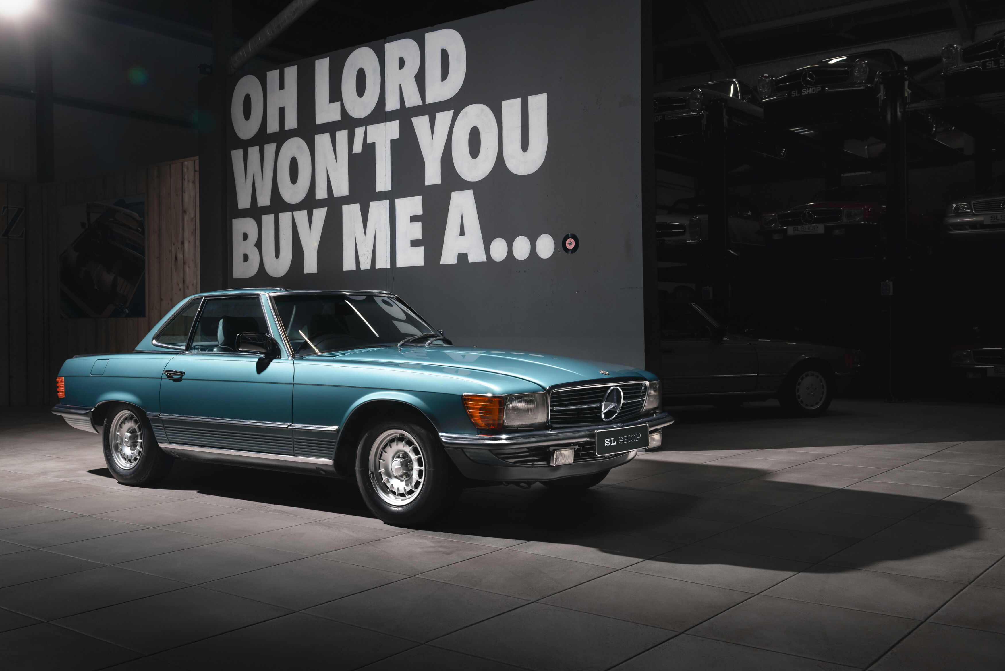 ベンツ―107-500SLコンビネーションメーター Untouched 1982 Mercedes-Benz 500SL found with just 67km on the clock
