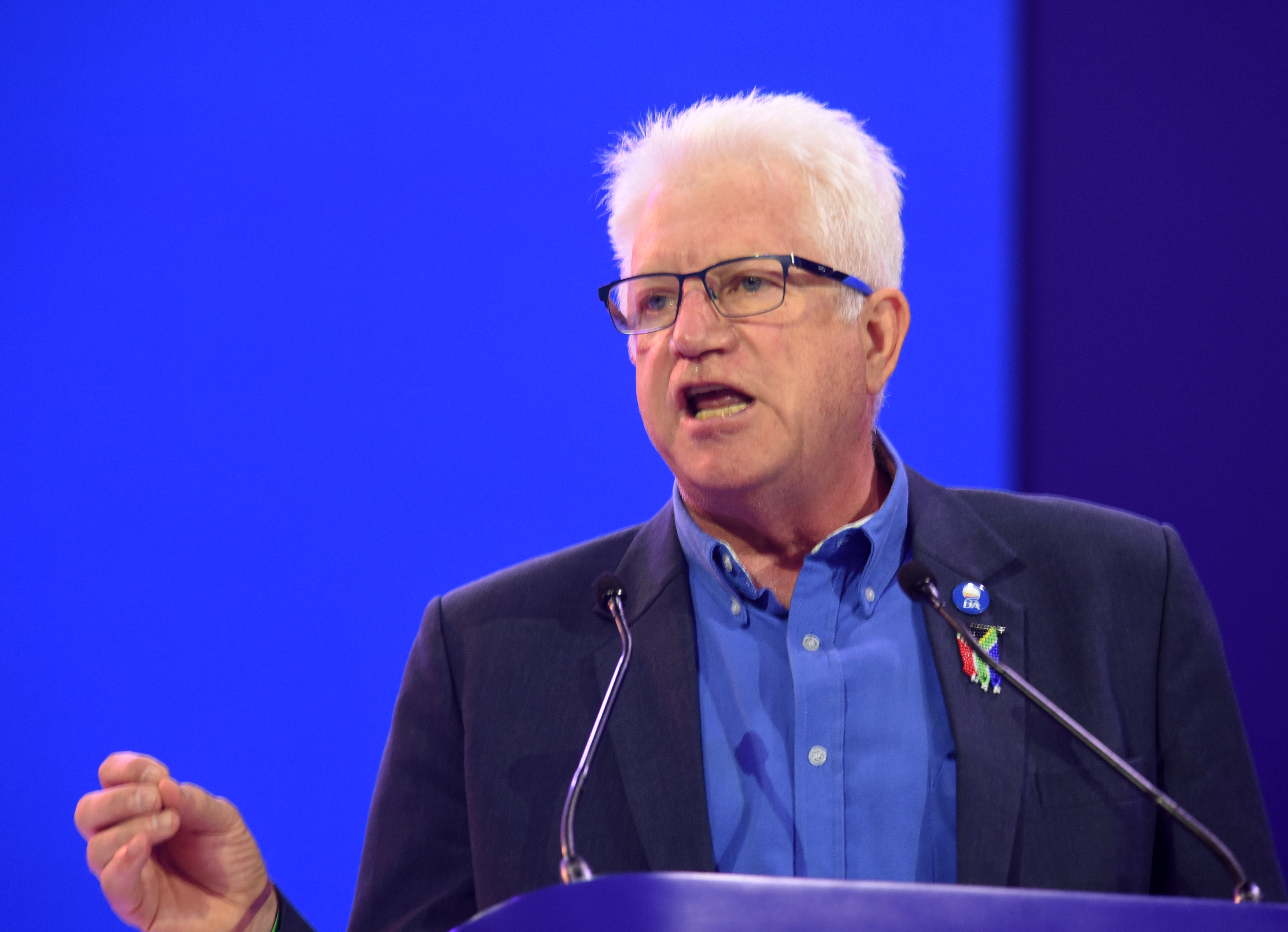 HESS’S HISS | Caf misses the goal in blindly backing Infantino