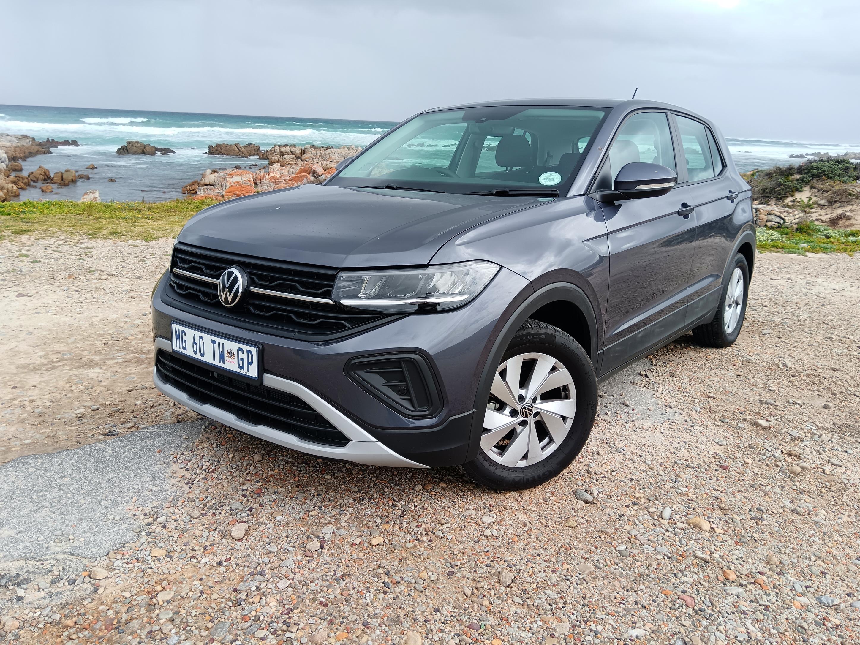 Pedestal polo t ロンt DAB Brrrsos着用 Yoko Polo Sedan - Tavcor Volkswagen Gqeberha / Port Elizabeth