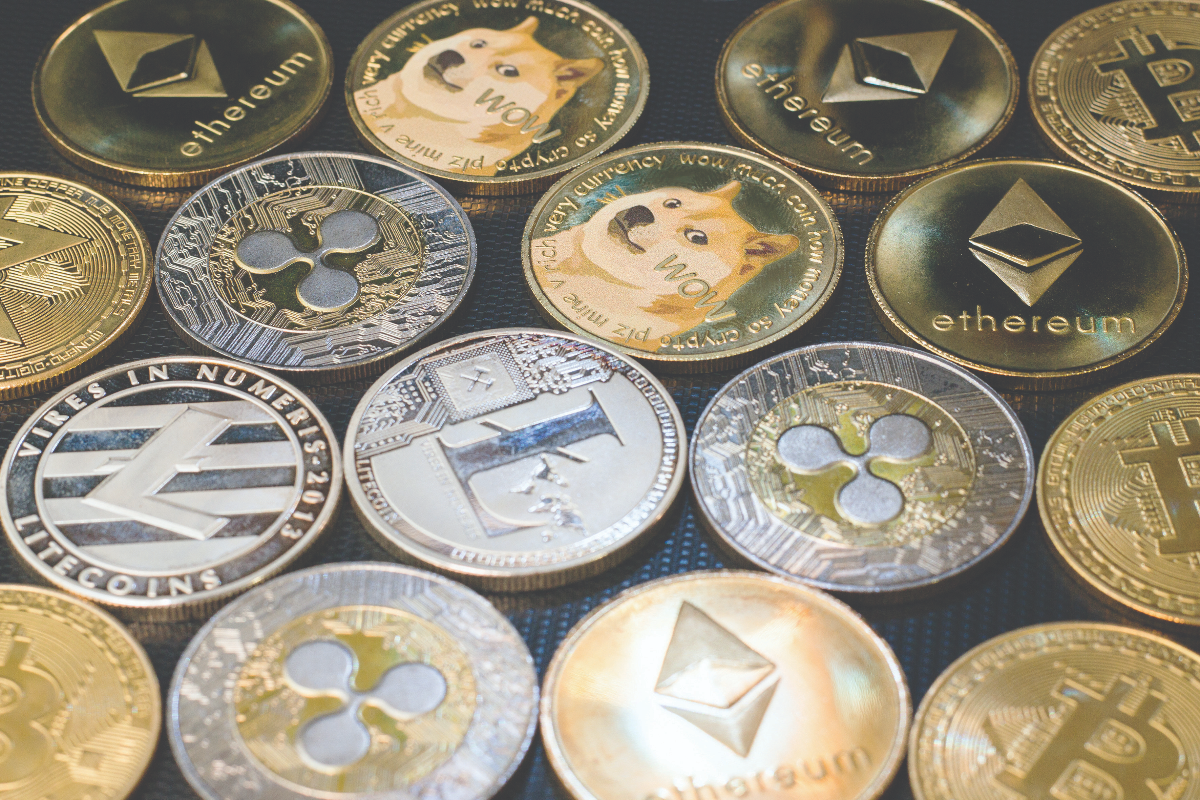 CHRISTO DE WIT: Alternatives in a burgeoning cryptoverse