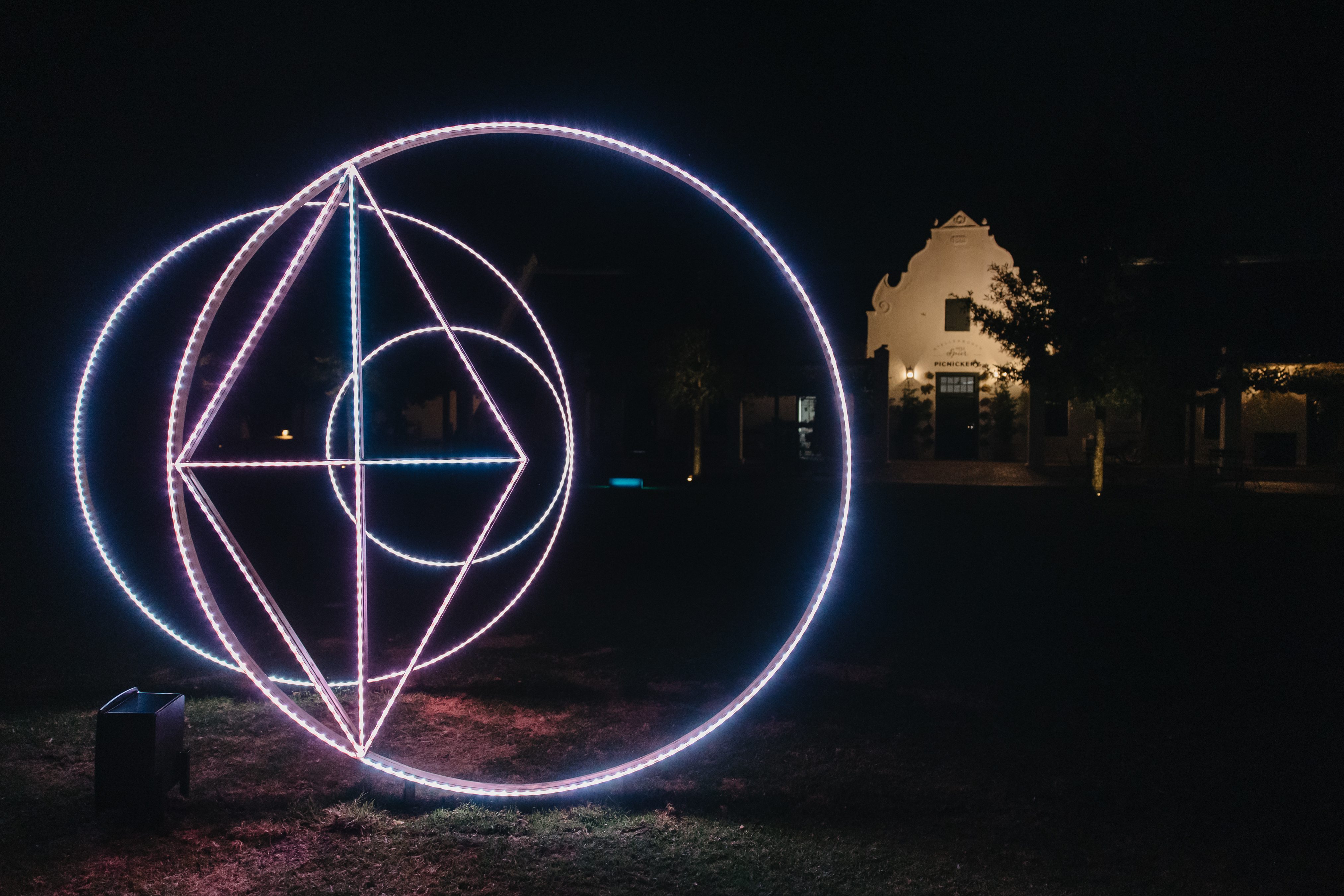 PARTING SHOT | Nocturnal wonderland