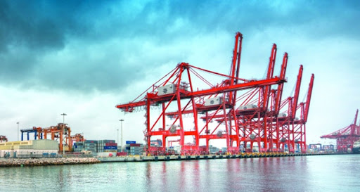 إيقاف العمليات في ميناء صلالة