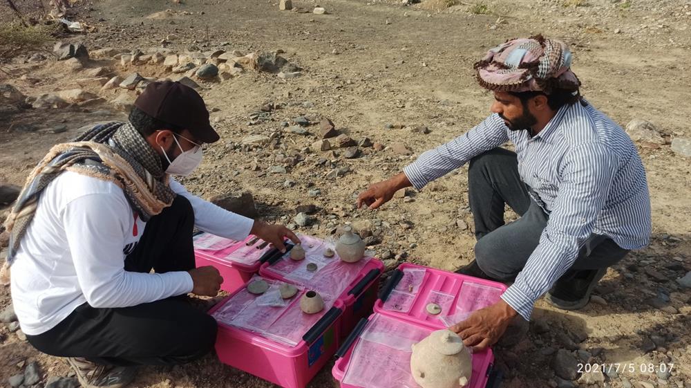 تعود إلى ما قبل الميلاد: اكتشاف مقابر أثرية في السلطنة