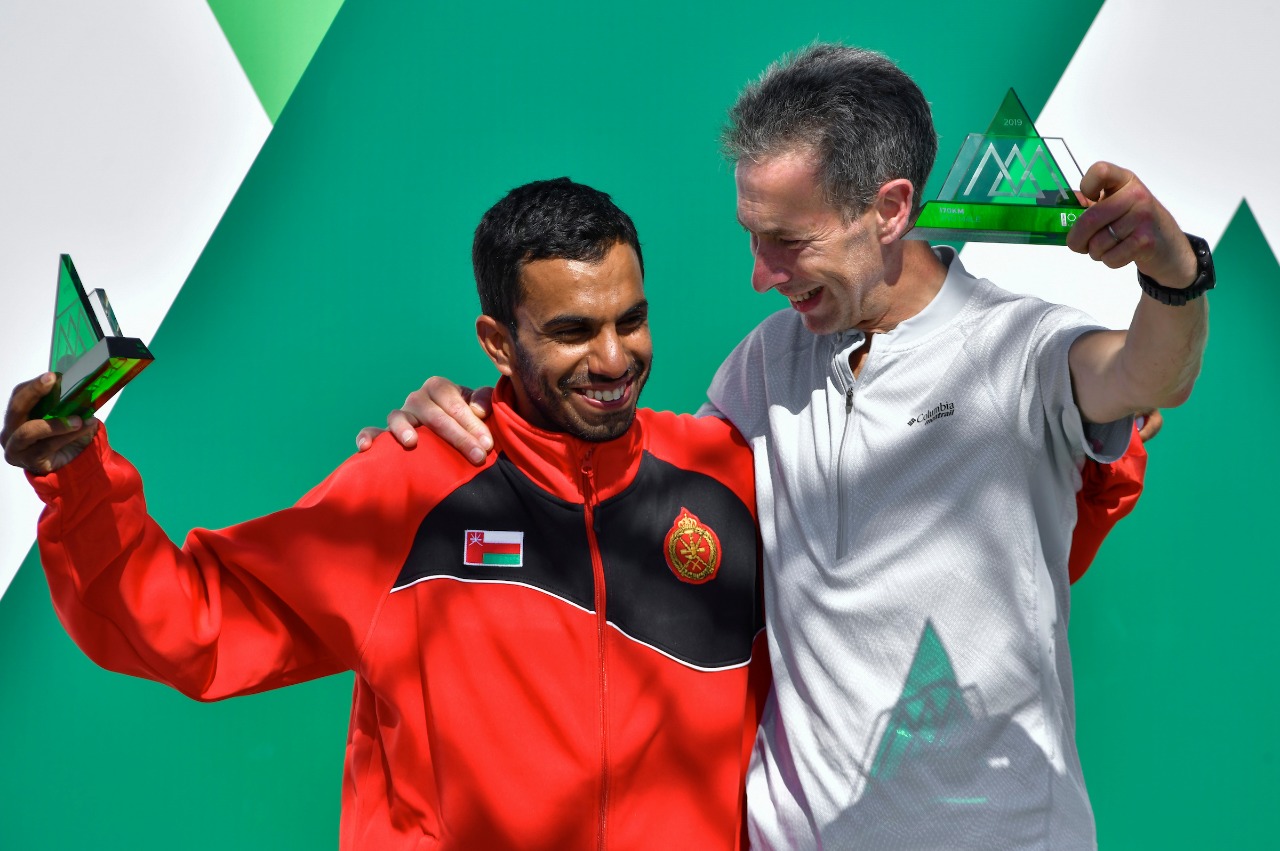 ركض أكثر من 36 ساعة: عُماني يسجل إنجازًا رياضيًا للسلطنة