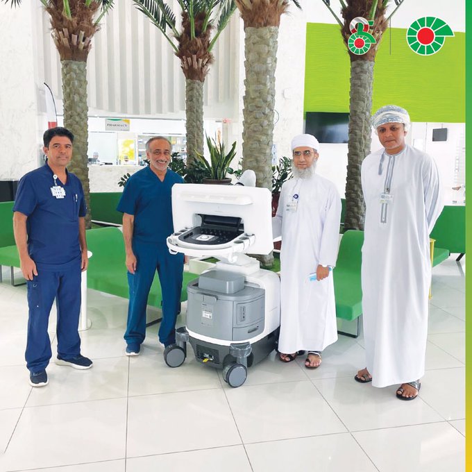 جهاز تخطيط صدى القلب وأسرّة طبية من “تنمية نفط عمان”