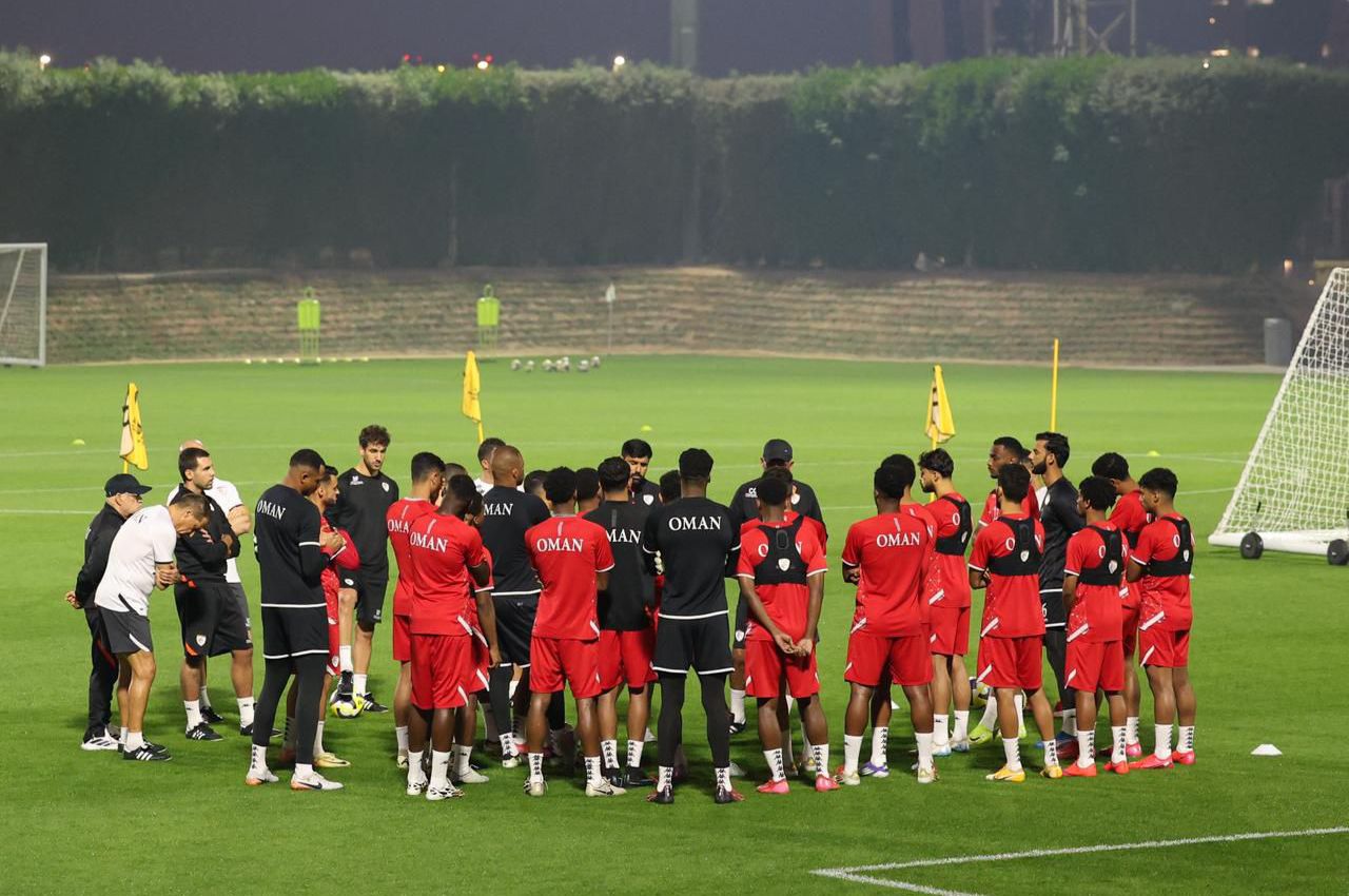 غدا: منتخبنا الوطني إما البقاء في الدوحة أو العودة بـ “خفي حُنين” 