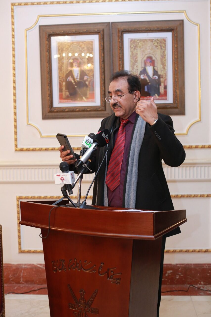 الفراهيدي سفيرٌ لغوي عماني: صالون ابن ماجد في القاهرة يحتفي بيوم اللغة العربية