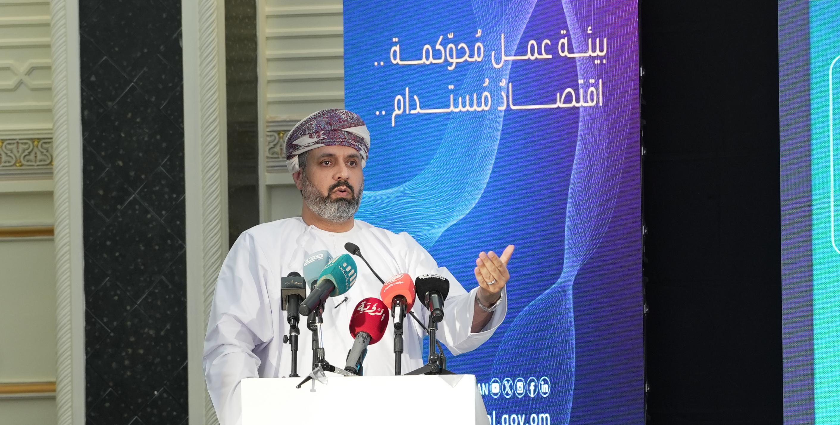 فيديو: وزير العمل يكشف رقم الباحثين عن عمل ويؤكد: استطعنا إيقاف زيادته