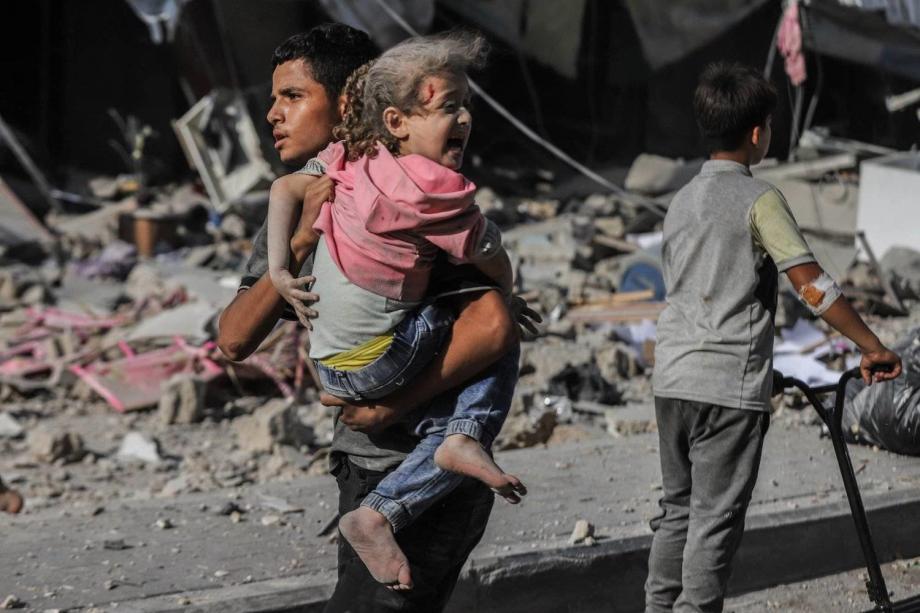 700 يوم على حرب الإبادة: مأساة أطفال غزة بين القصف والجوع والموت