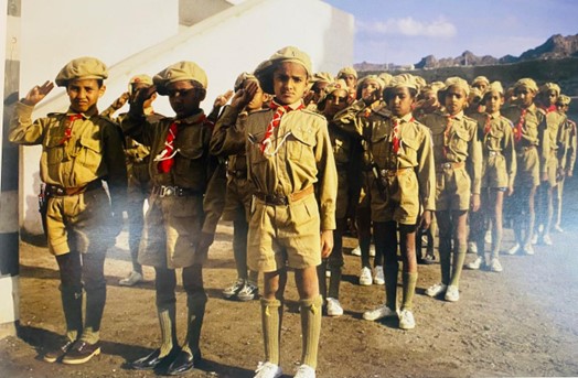 النشاط الكشفي في المدرسة عام 1969. كتاب عمان منذ الأزل (ج2)