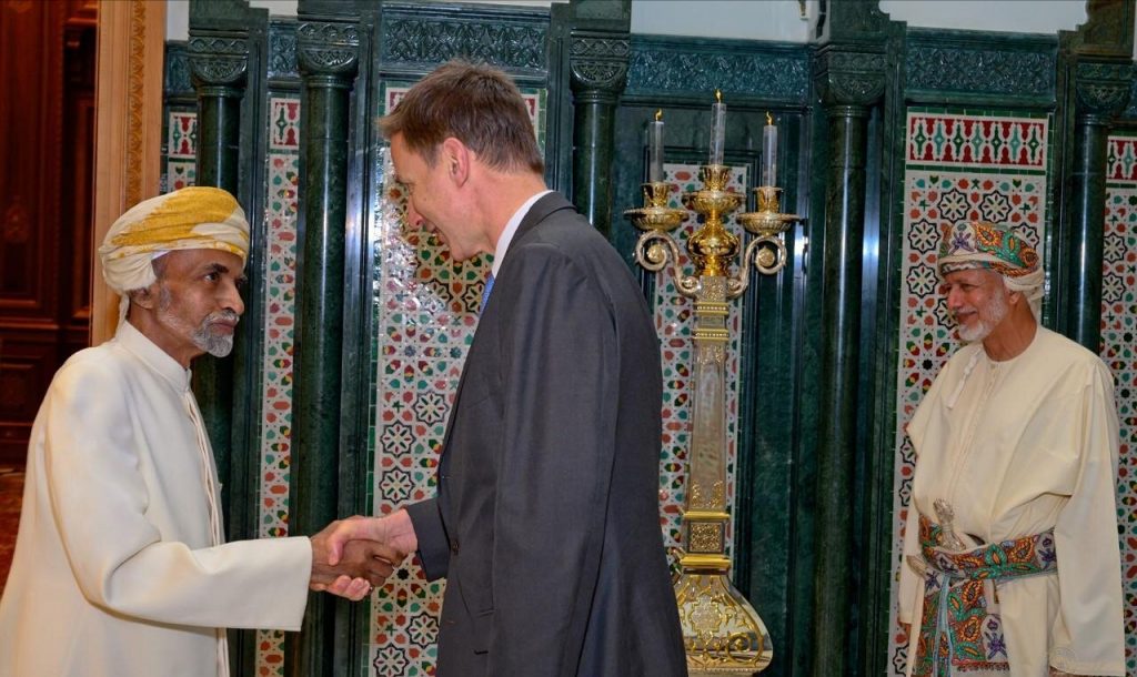 بالصور: شاهد الإطلالات البهية لجلالة السلطان في عام 2019