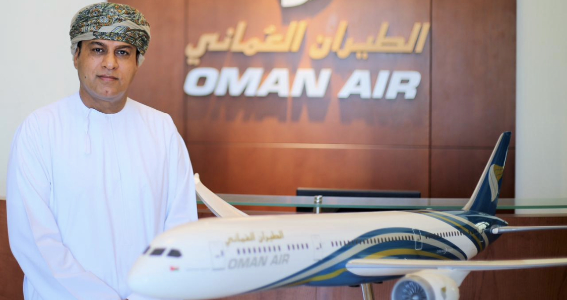 الطيران العماني يشارك في سوق السفر العالمي بلندن