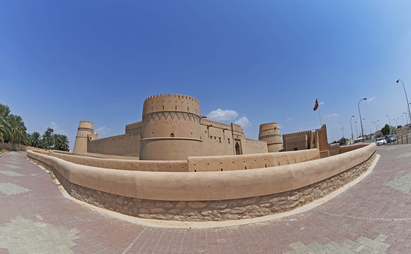 هل تريد زيارة البريمي؟ هنا نماذج من معالمها التاريخية والأثرية