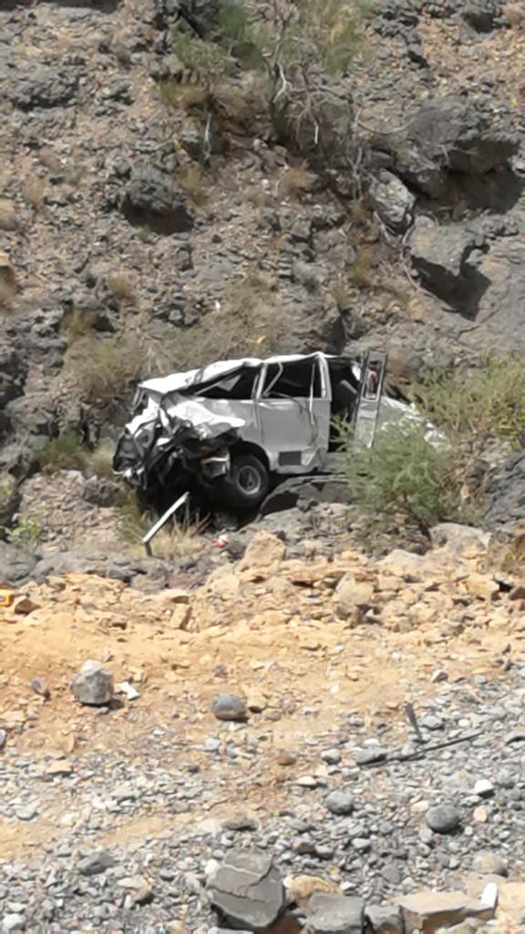 معلومات لـ “أثير”: الحافلة المتدهورة تقل أيتامًا