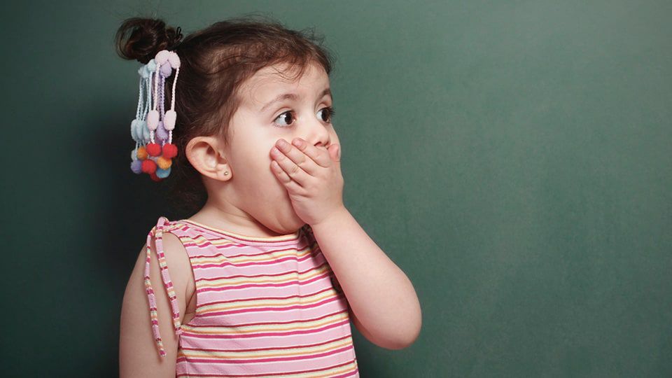 فيديو: لماذا يكذب الطفل؟