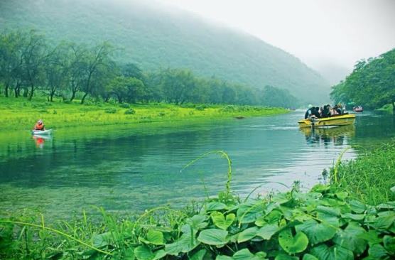 لماذا يُعدّ وادي دربات من أجمل الأودية في الوطن العربي؟
