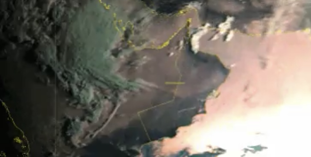 تدفقات السحب مستمرة؛ فهل سنشهد أمطارًا؟