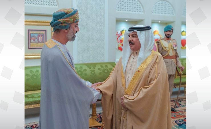 ملك البحرين: علاقتنا مع سلطنة عمان تزداد قوةً وتميزًا