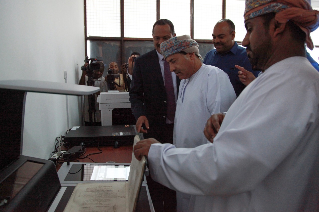 الشروع في توثيق الوجود العماني بشرق أفريقيا