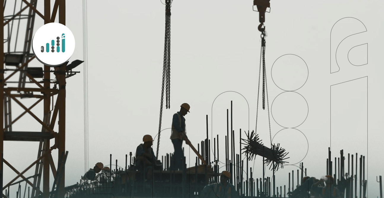 مسؤول يوضح لـ “أثير”: لماذا أُوقف تصريح استقدام عمال غير عُمانيين في بعض المهن؟