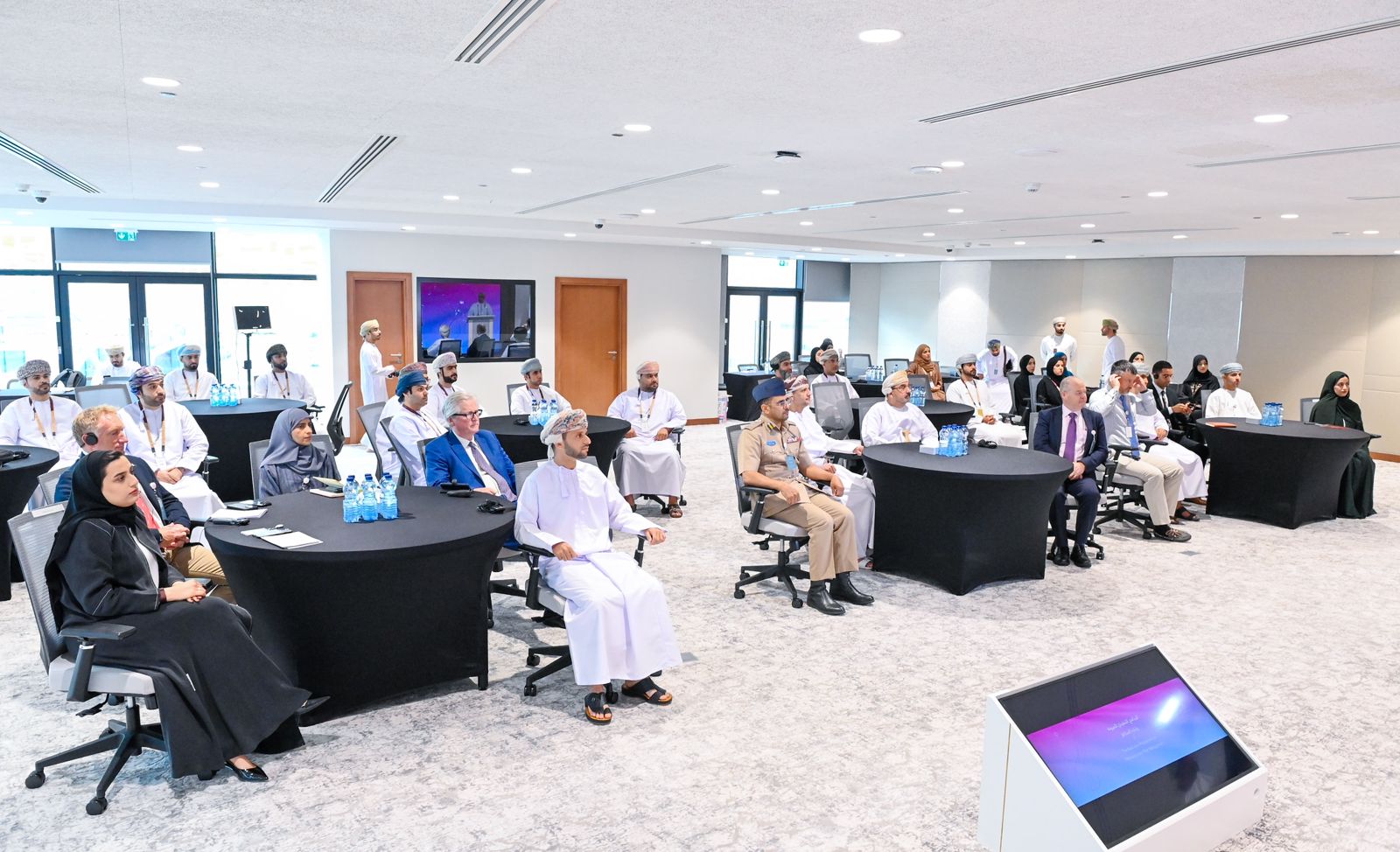 لتعزيز مهارات الإدارة الإستراتيجية: الأكاديمية السلطانية للإدارة تطلق برنامجًا تنفيذيًا في المرونة وإدارة المخاطر