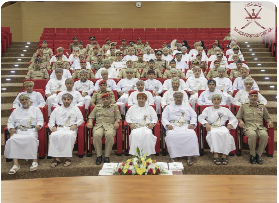 وفد من كلية الدفاع الوطني يزور جهاز الرقابة