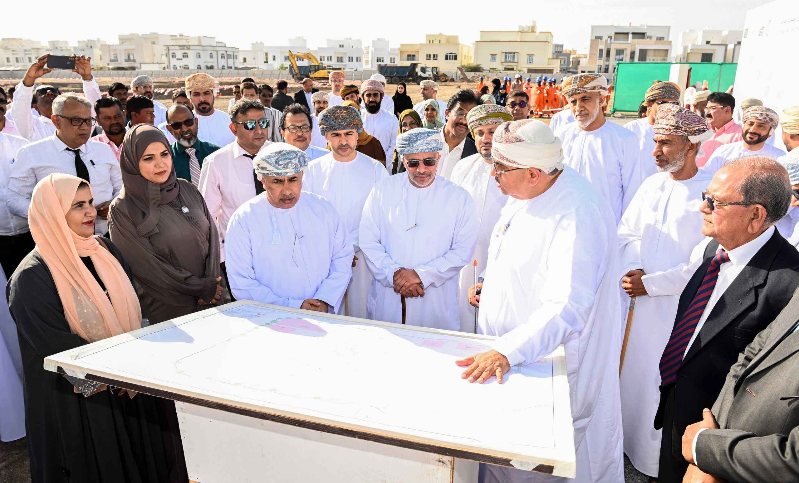 يستغرق إنجازه سنتين، وضع حجر الأساس للمختبر المركزي للصحة العامة