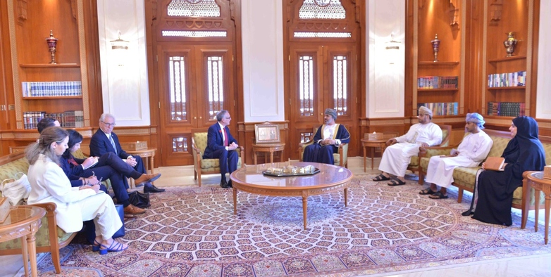 رغبة كندية لتعزيز الاستثمار في سلطنة عمان