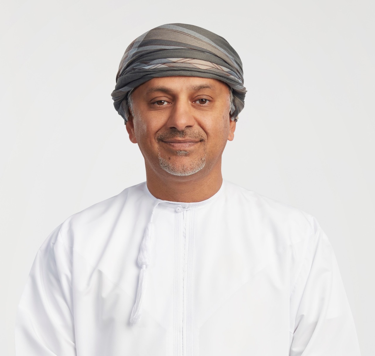 تخصيص جوائز مثيرة للزبائن: بنك مسقط يقدم عروضا مميزة لحاملي البطاقات الائتمانية ولمستخدمي الإنترنت والهاتف النقال