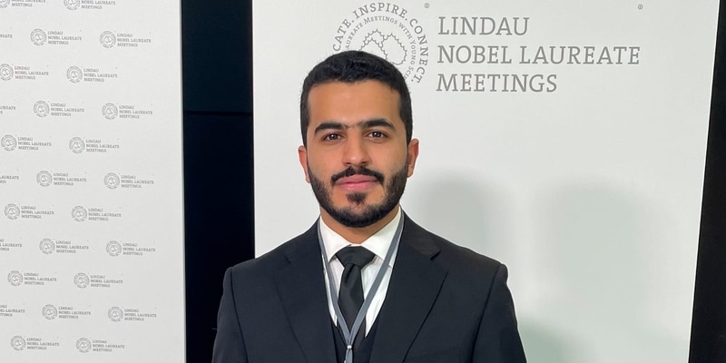 فريق عماني يفوز بجائزة أفضل مشروع بحثي ابتكاري