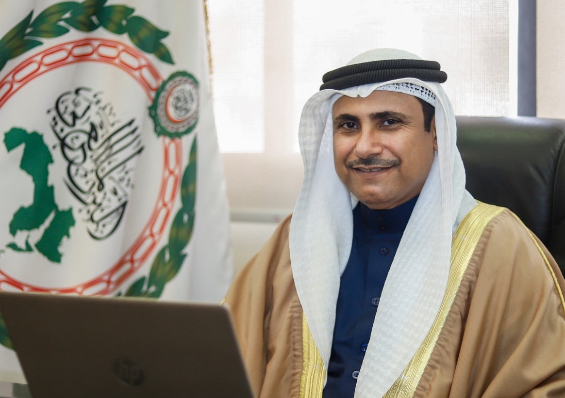 رئيس البرلمان العربي لـ “أثير”: سياسة عُمان الحكيمة أكسبتها مكانة متميزة إقليميا ودوليا