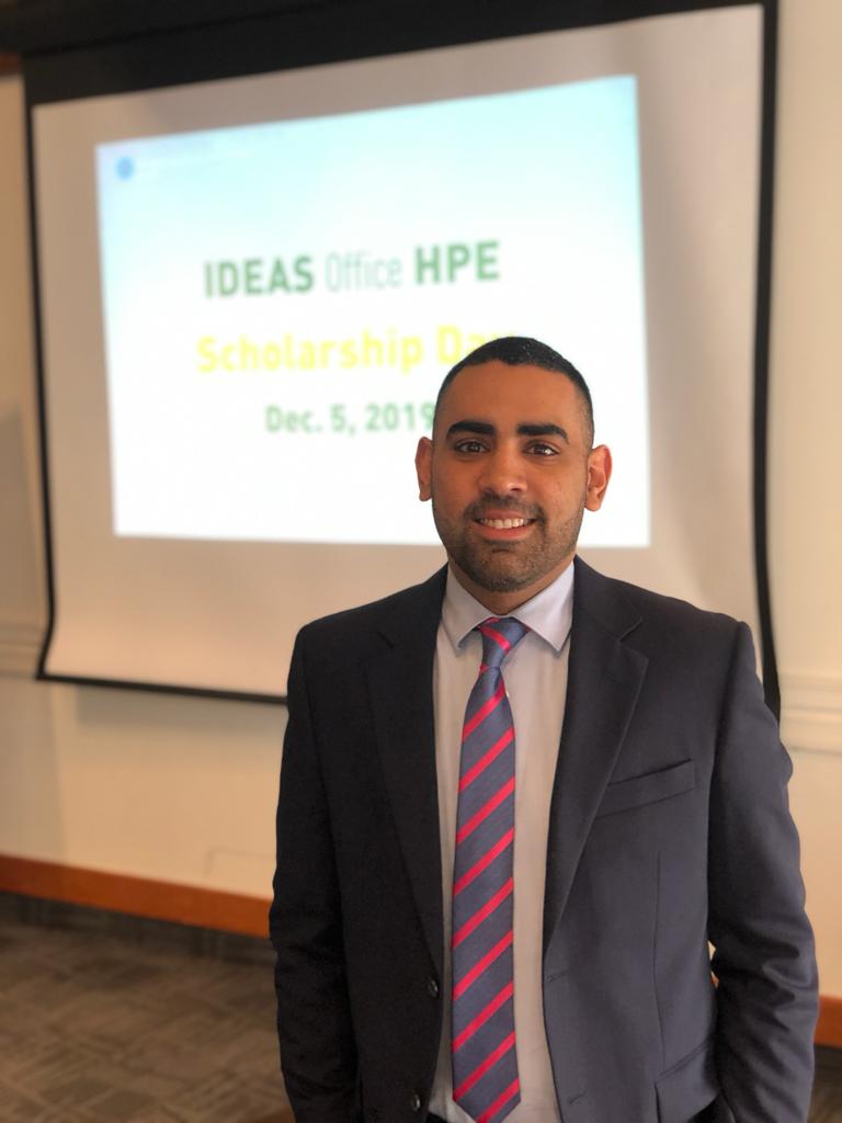 تكريم طبيب عماني في جامعة كندية؛ فماذا قال عن إنجازه؟