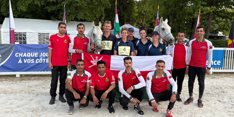 عمانيان يتأهلان إلى بطولة كأس العالم للقدرة لعام 2026
