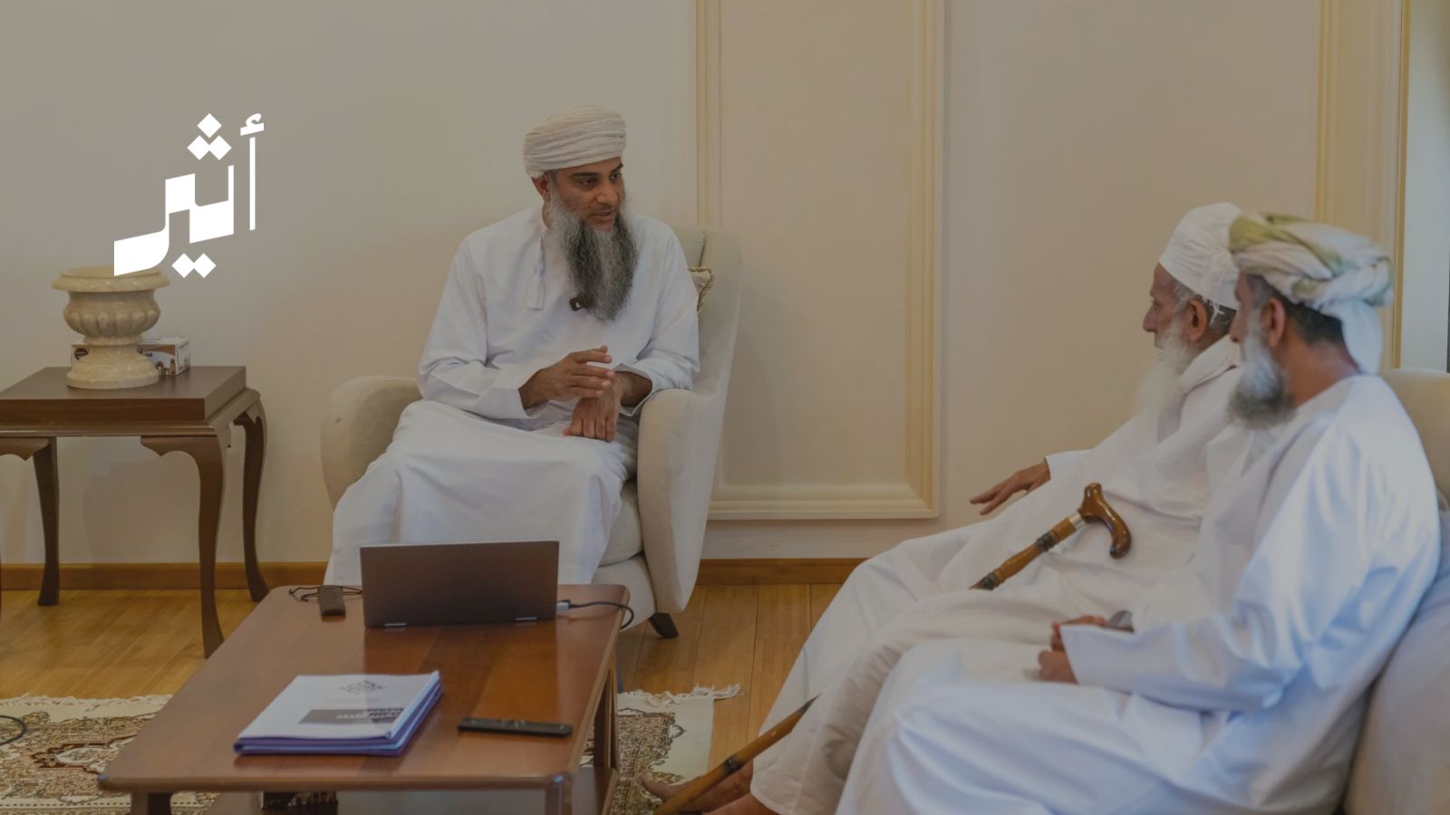 سماحة الشيخ المفتي يطلع على الأداء الإستراتيجي لمؤسسة الإمام جابر بن زيد الوقفية 