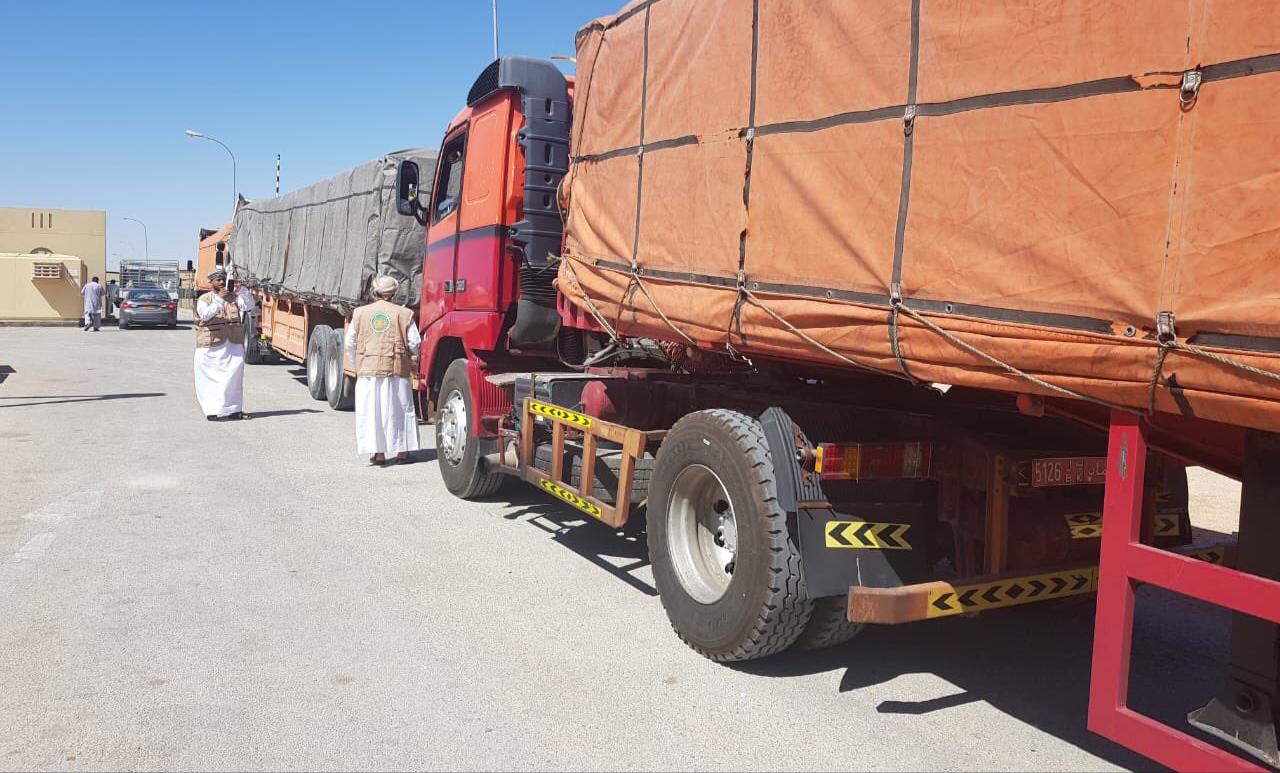 محافظ المهرة مخاطبًا حكومة السلطنة: أنتم نِعْمَ الأخوة والجيران