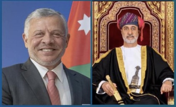 جلالة السلطان يهنئ الملك عبدالله
