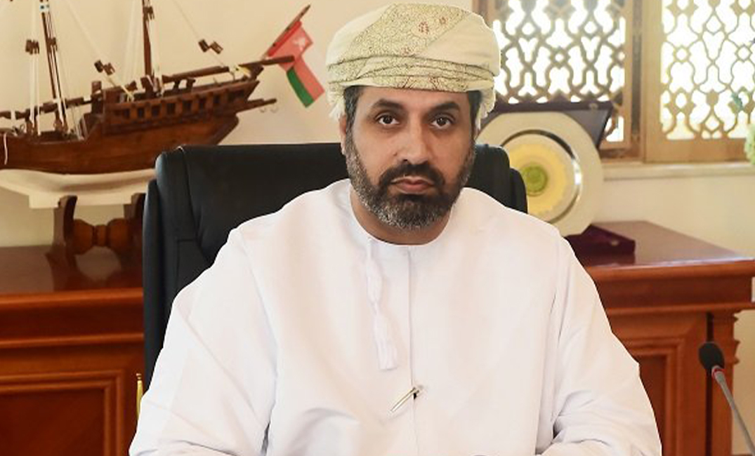 تعديل منحة انتهاء الخدمة لغير العمانيين