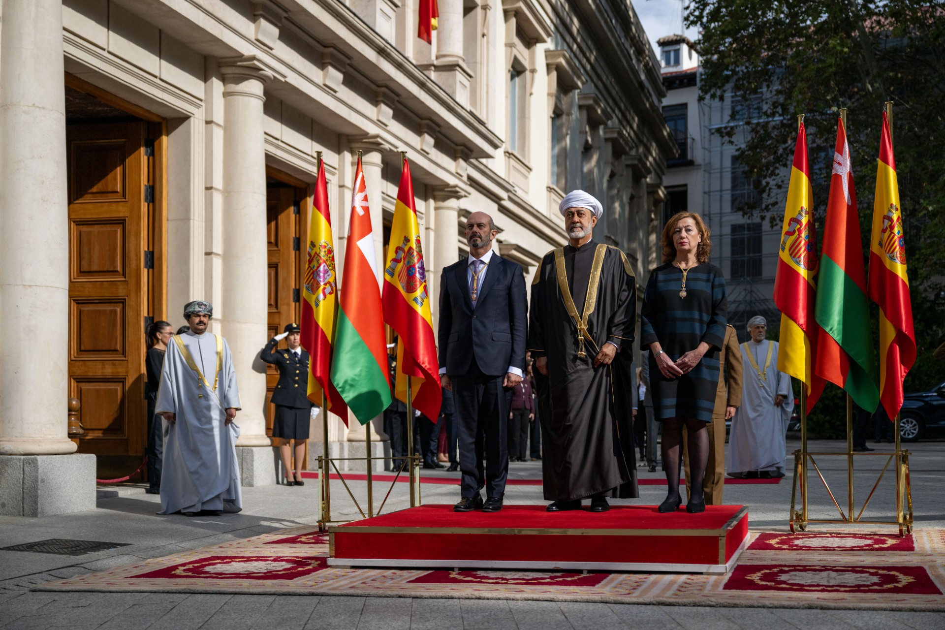 بالصور: جلالة السلطان يزور مجلس الشيوخ الإسباني 