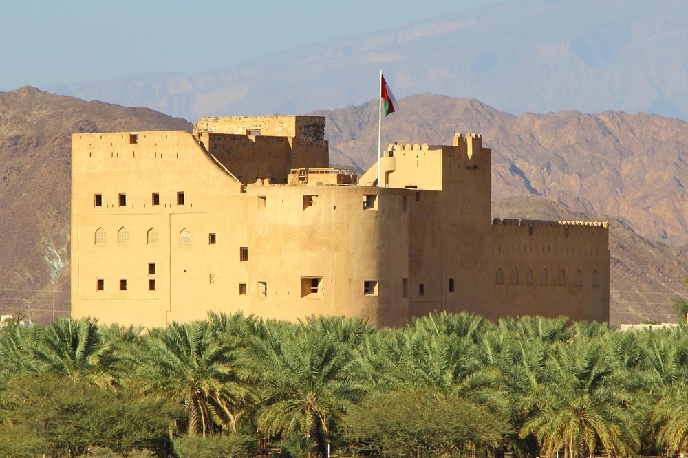 4 معالم تاريخية عمانية في السجل العربي للتراث المعماري والعمراني
