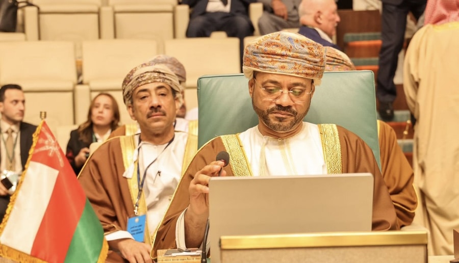 موسى الفرعي يكتب: مواقف الخارجية العمانية؛ بناء إنساني وسياسي