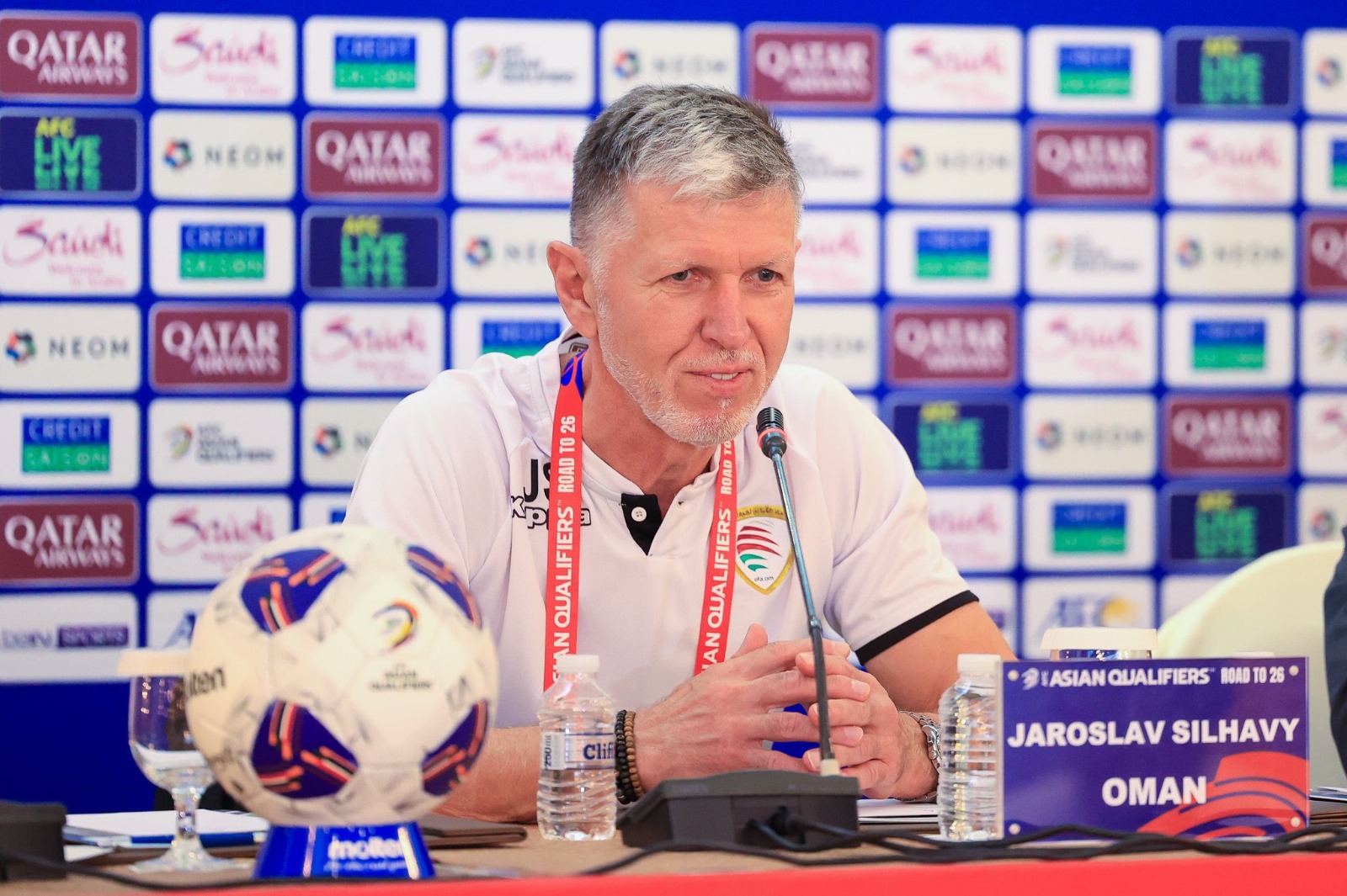 الاتحاد العماني يعلن إقالة المدرب تشيلافي 