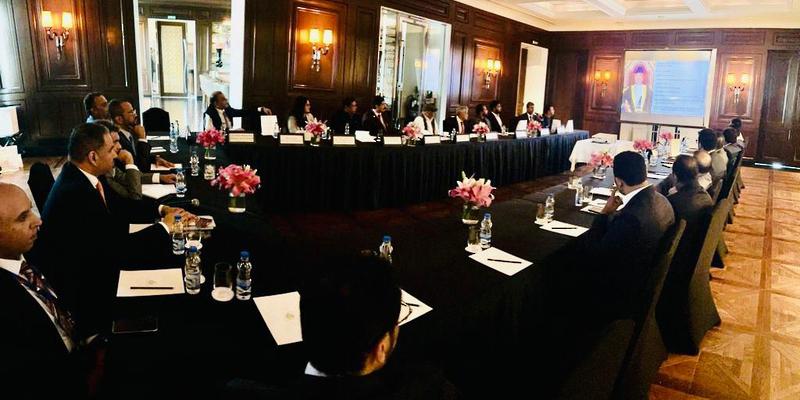 وزير الخارجية يناقش “الفرص الاستثمارية” مع رجال أعمال ومستثمرين هنود